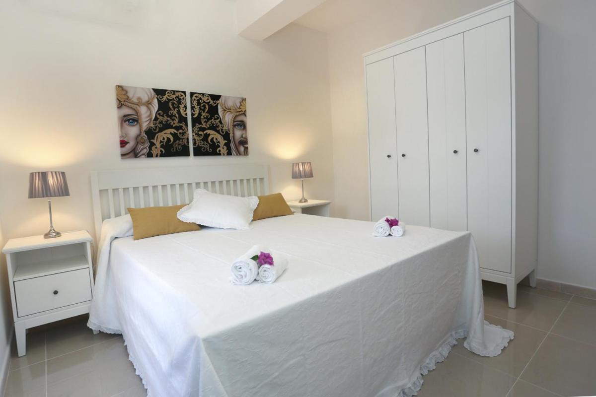 Naxos Sicilian Luxury Apartment Giardini-Naxos Kültér fotó